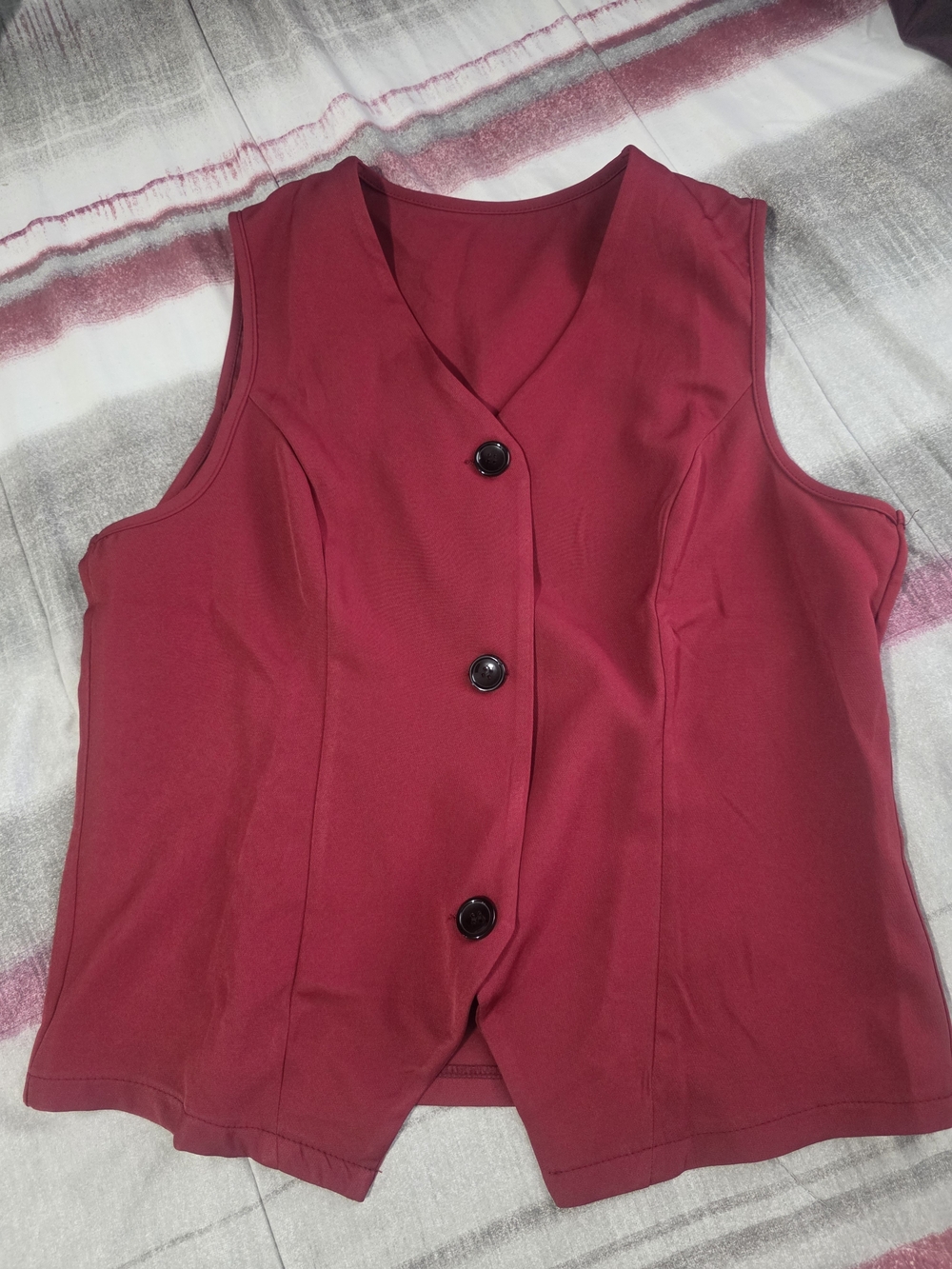 Sleeveless V-Neck Button Front Women’s Top in Deep Red
